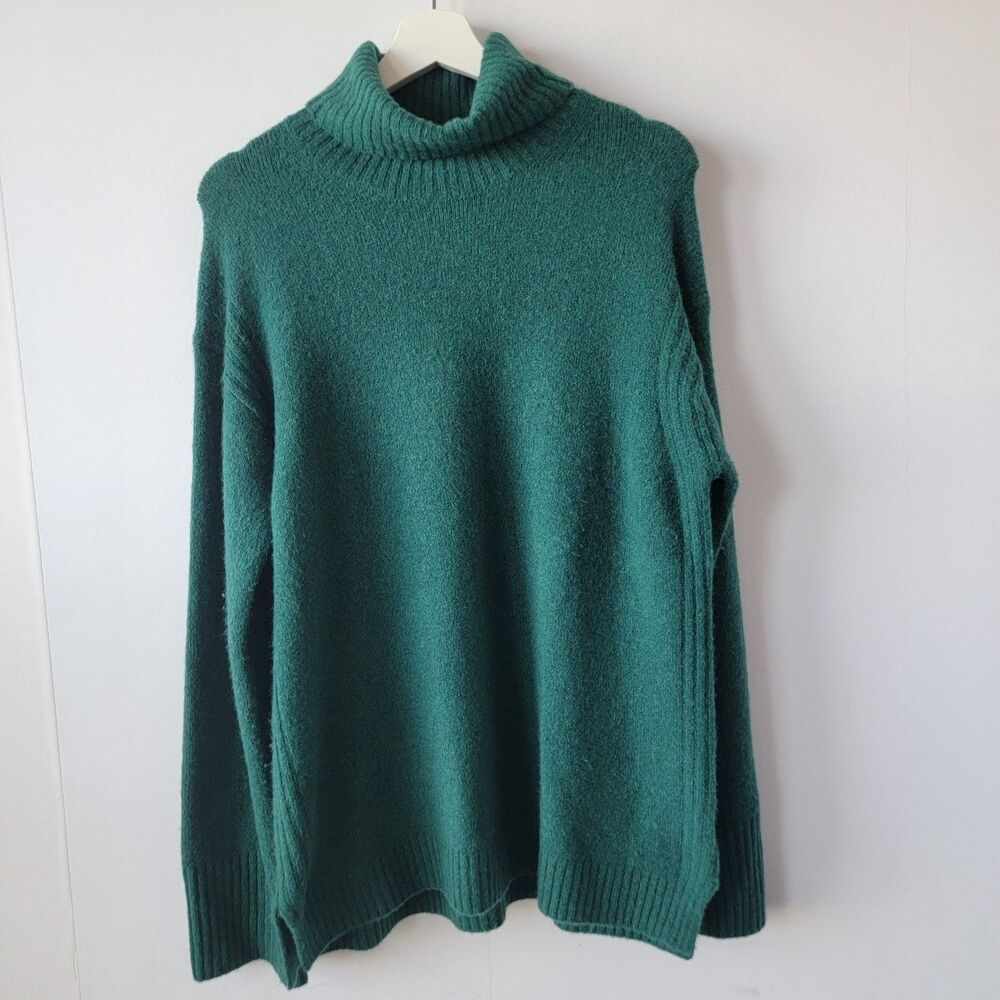J.crew CE716 womens Turtleneck sweater size XS in Supersoft yarn oversized